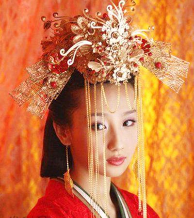 中式婚纱_中式婚纱发型